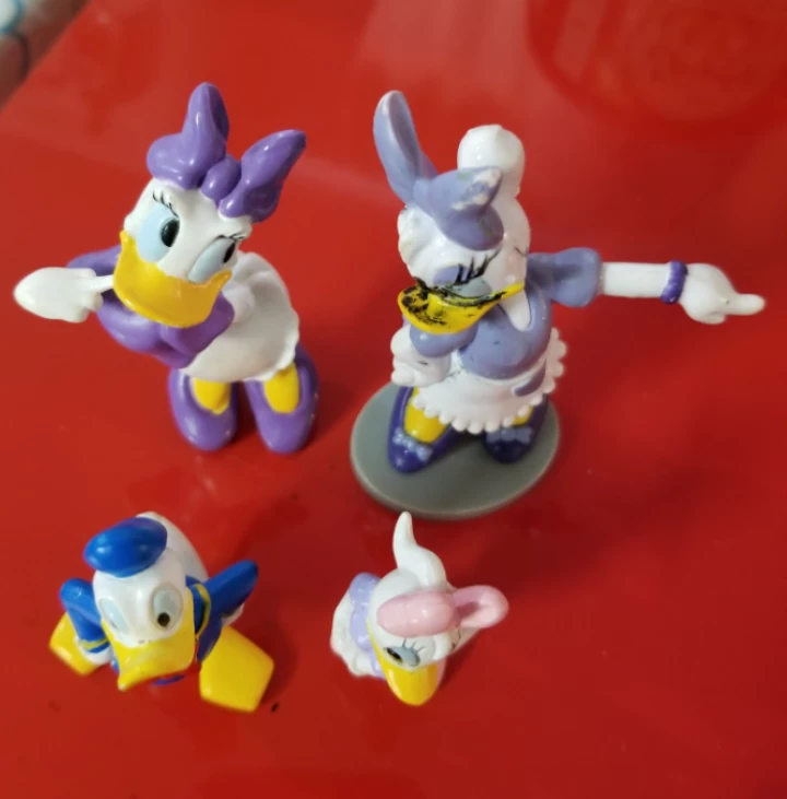 Disney's Daisy Duck and Donald Duck Figures