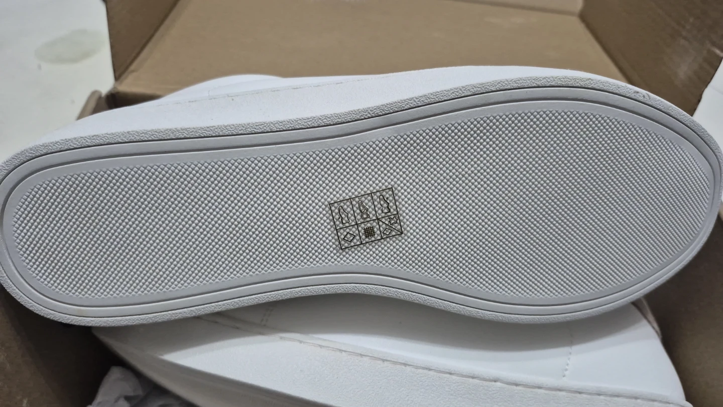 Har Low White Sneakers women size 10" - photo 4