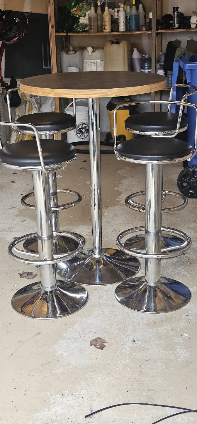 Bar Table and 4 Stools Set