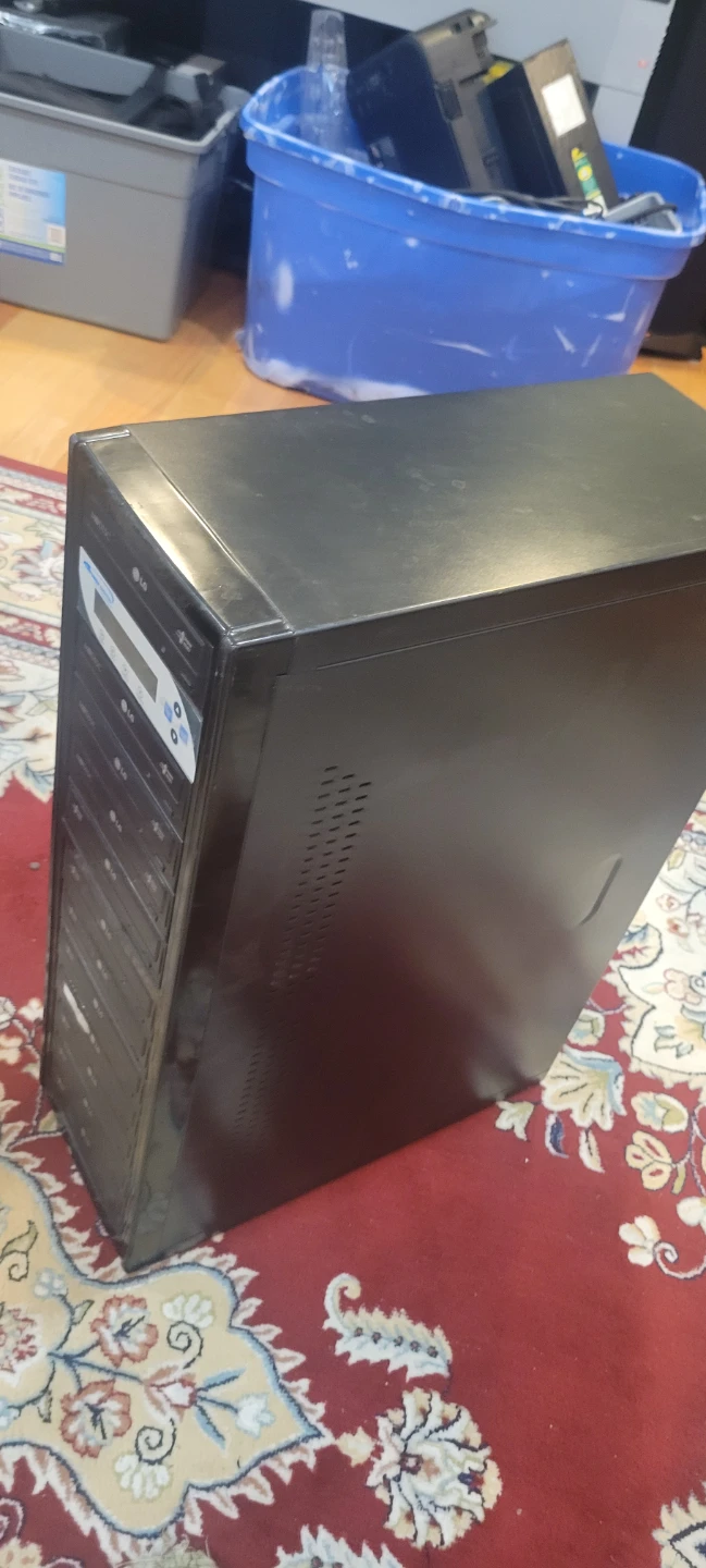 LG Multi-Drive Computer Tower - photo 2