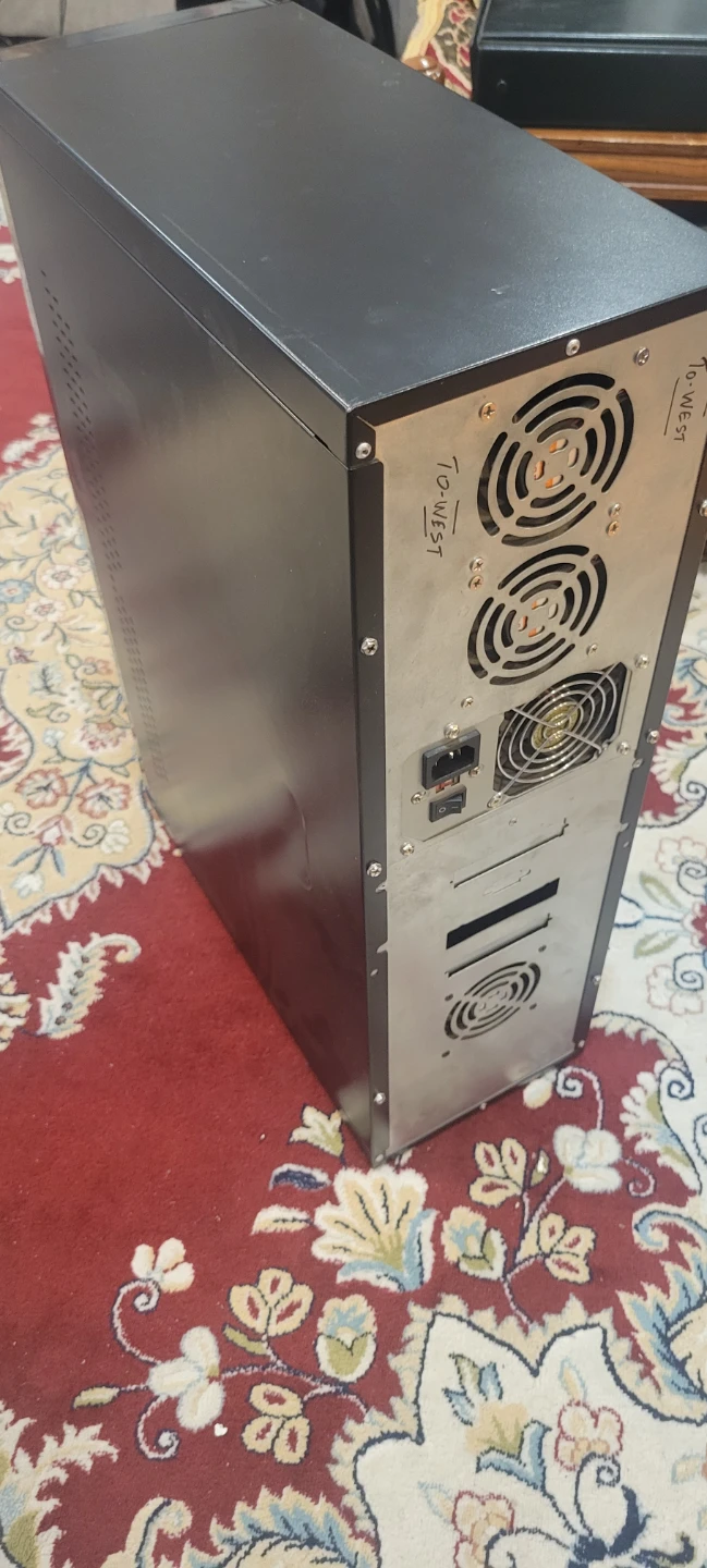 LG Multi-Drive Computer Tower - photo 3