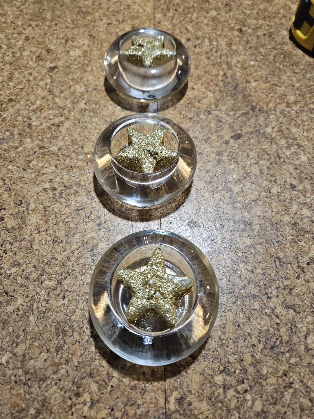 Set of 3 Glass Votive Holders with Gold Glitter Stars - photo 2