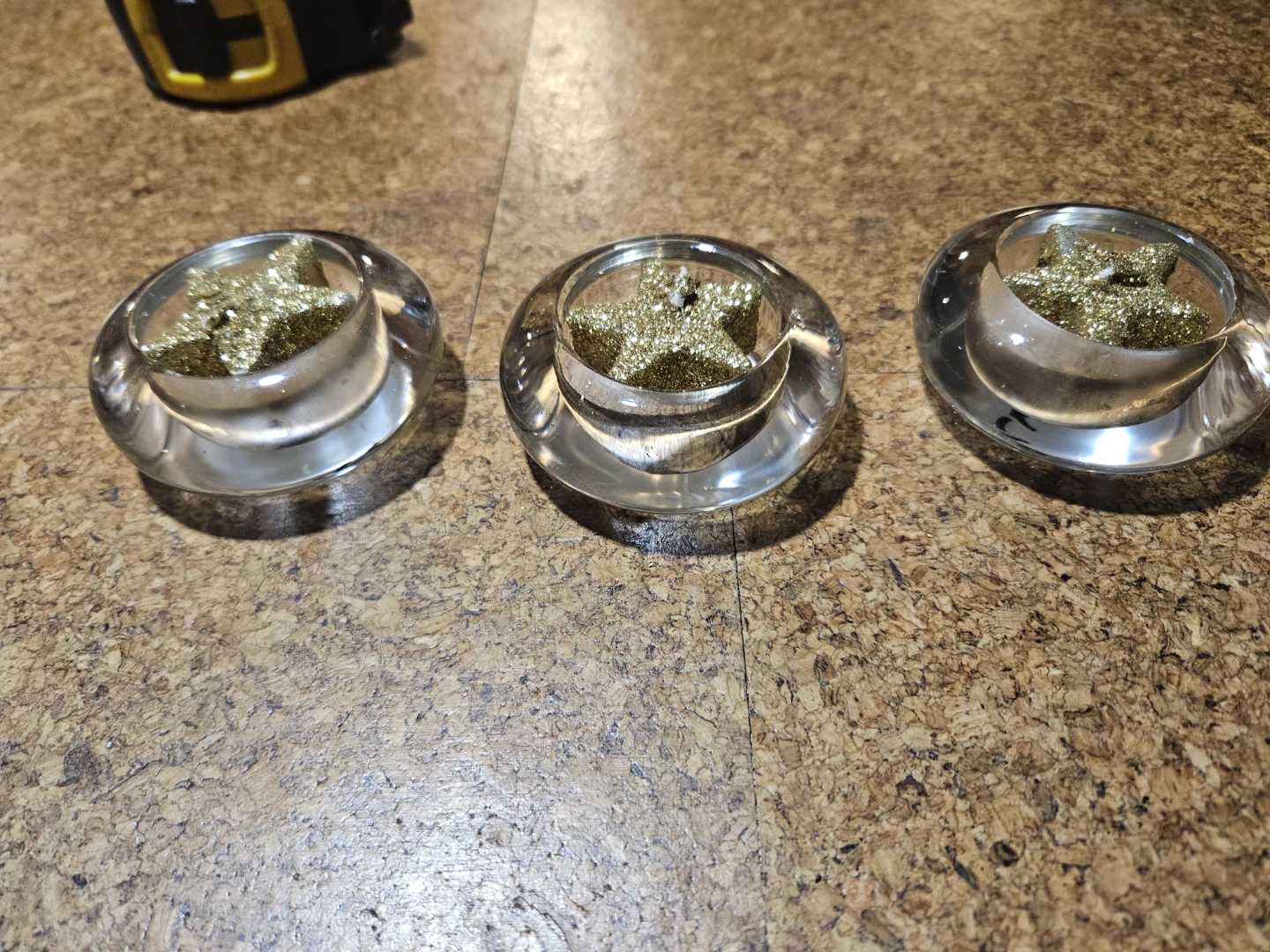 Set of 3 Glass Votive Holders with Gold Glitter Stars - photo 4