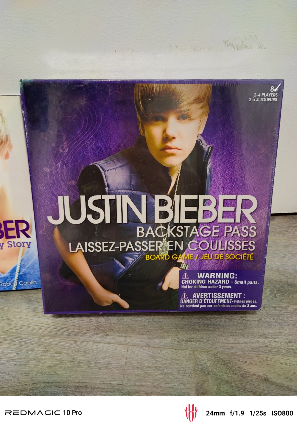 2010 - 11 Justin Bieber Collectibles Bundle - photo 2