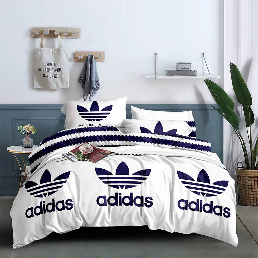 Kings and queens  bedsheets with 4 pillow Cases and  duvet cover - photo 4