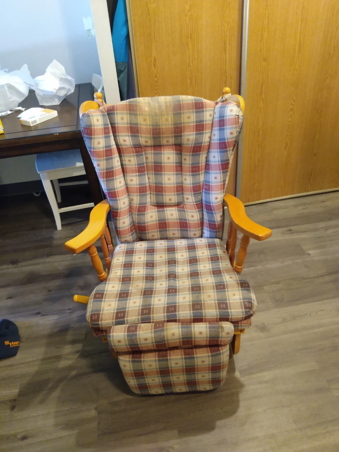 Glider Rocking Chair with Ottoman