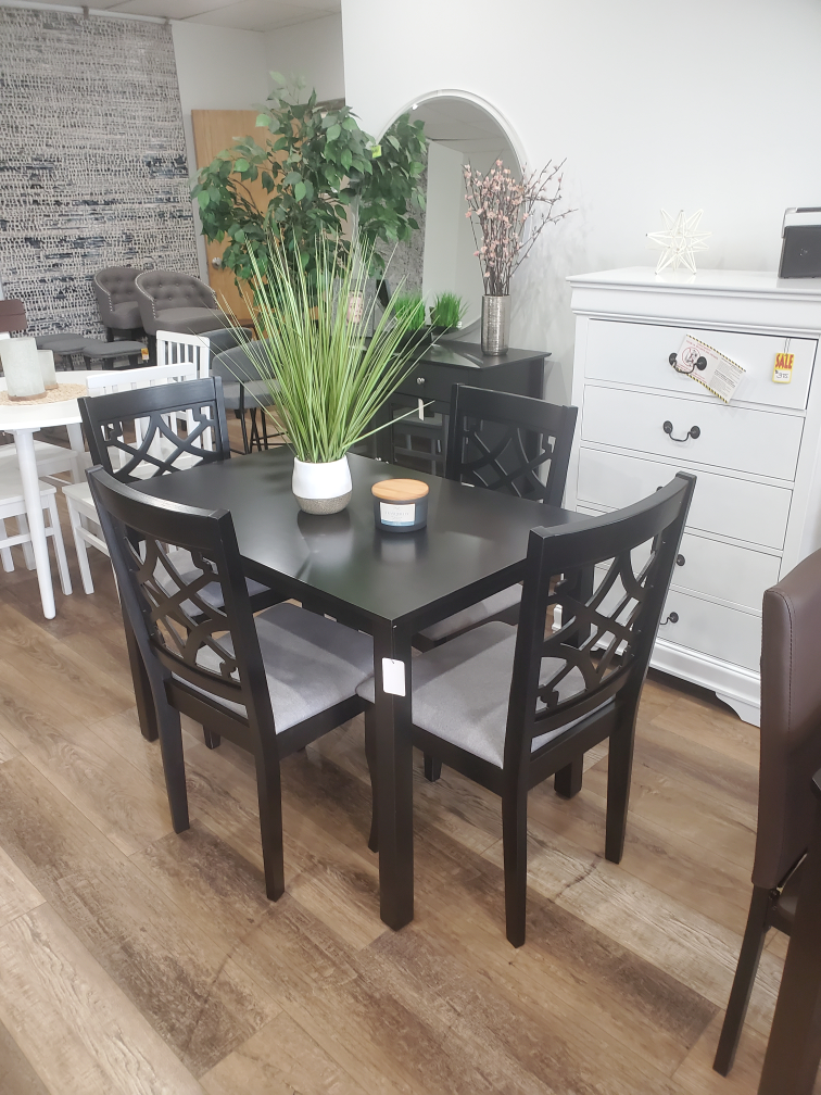 Black Dining set with Chair with Upholstered Seat(New)