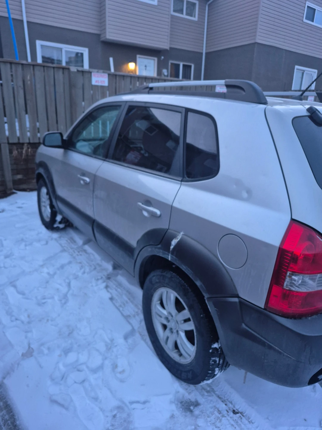 2005 Hyundai Tucson 4wd  V6 suv - photo 3