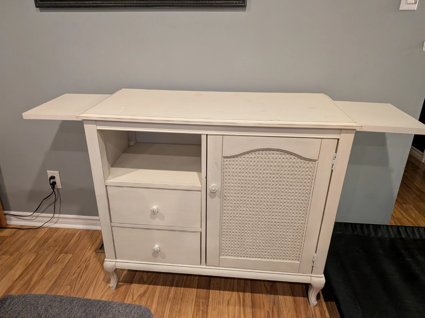 Sideboard Cabinet with Drawers and Door with shelves