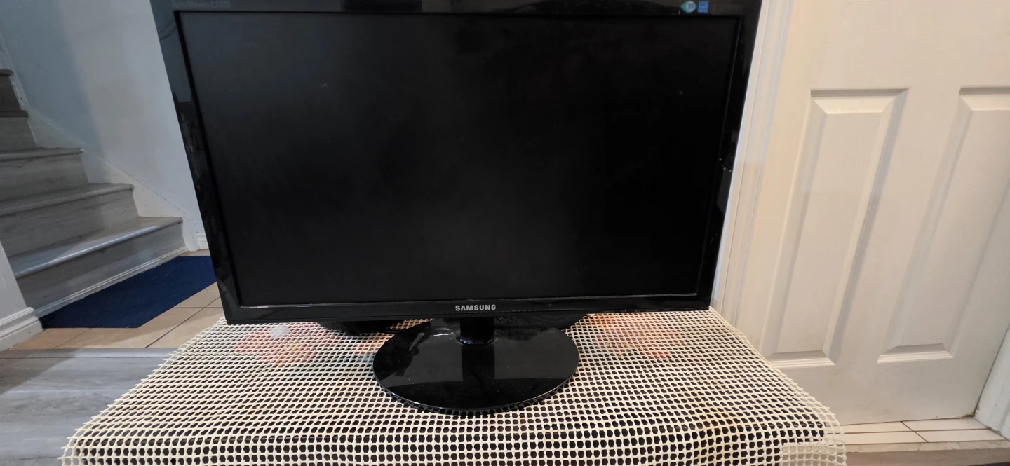 Samsung 23" Monitor CB23WS