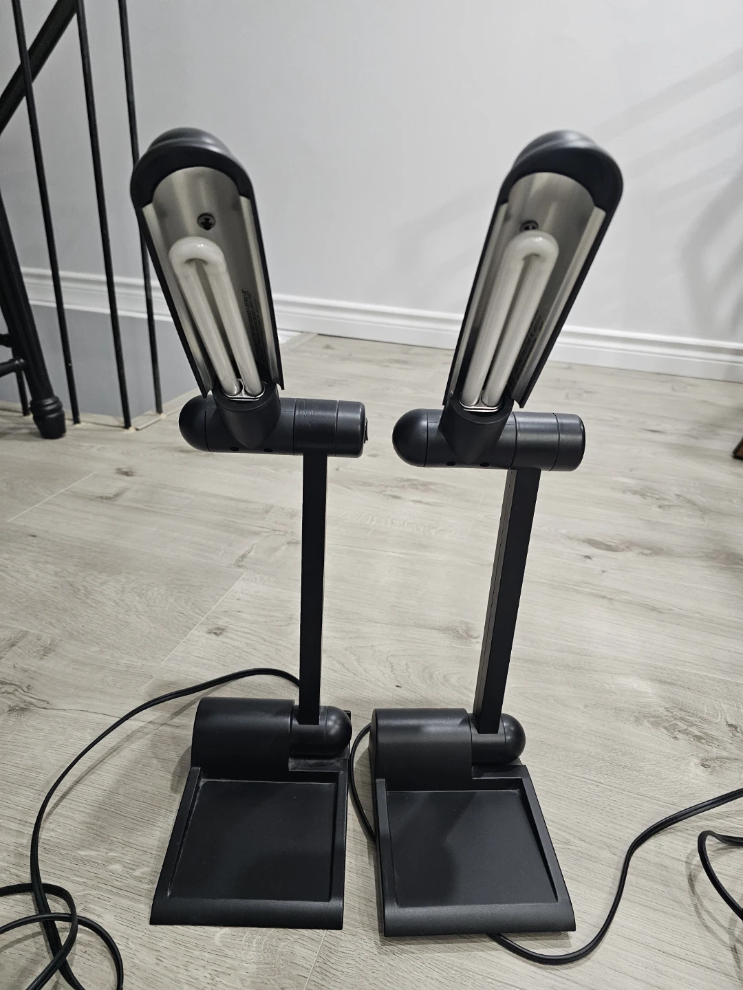Set of 2 Black Desk Lamps - photo 3