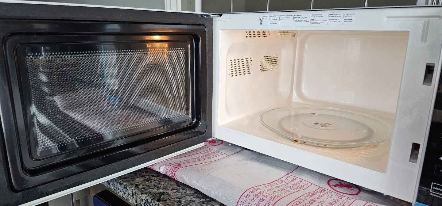 Countertop Microwave (Whirlpool) 0.9 Cu. Ft / 900 Watt - photo 4