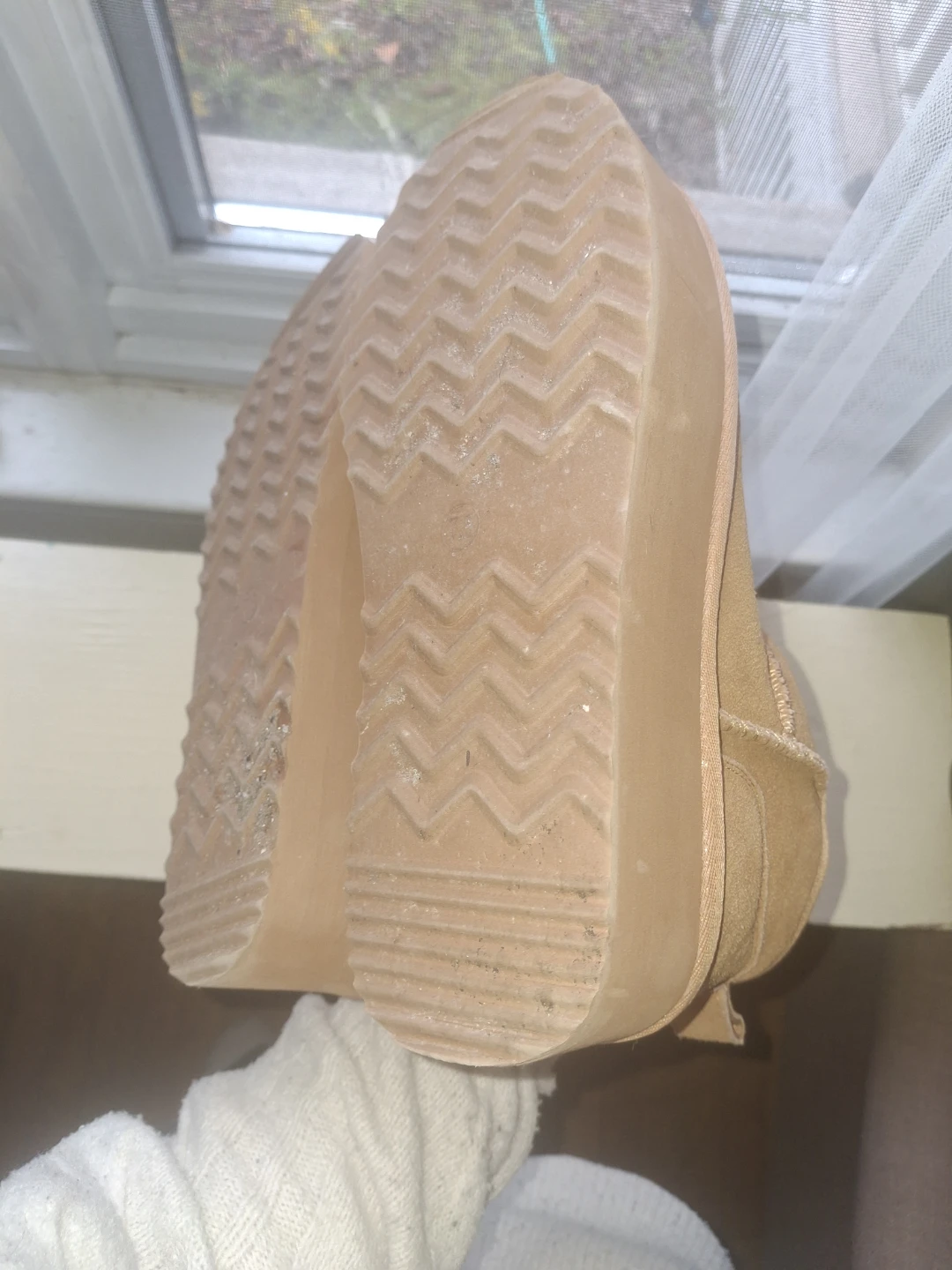 UGG-like platform boots - photo 4