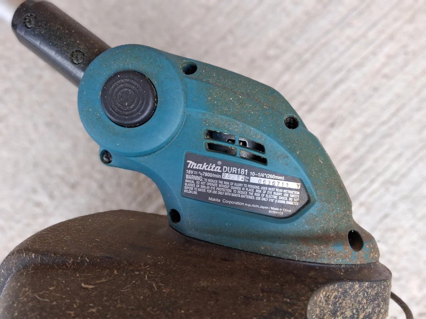 Makita DUR181 String Trimmer 18V Cordless - photo 2