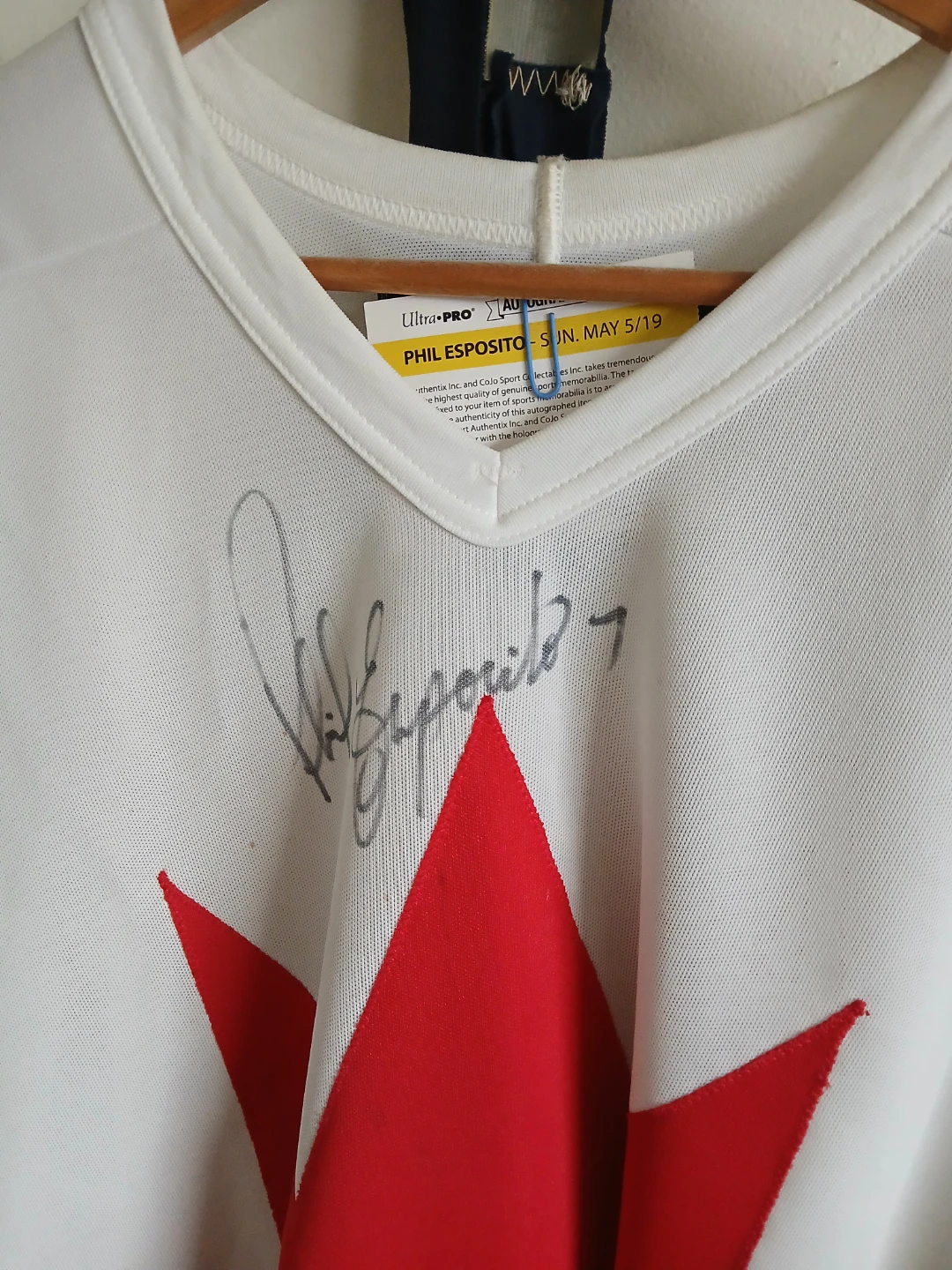 Phil Esposito Autographed Hockey Jersey - photo 3