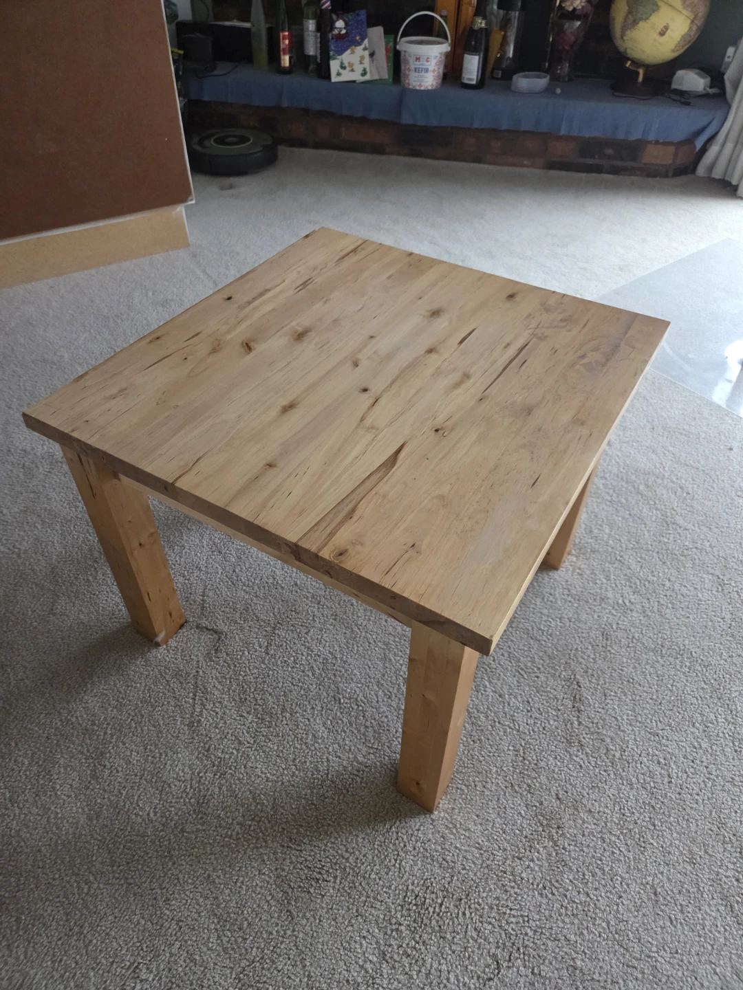 Light Wood Square Side Table - photo 2