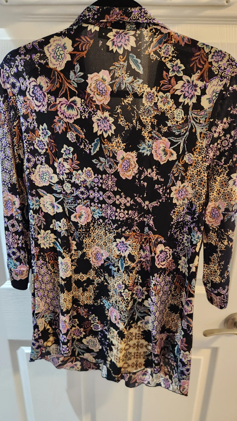 Floral Button-Up Blouse Size M - photo 2