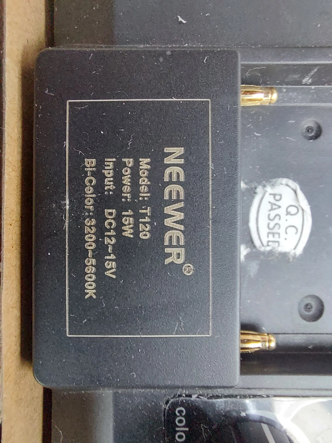 Neewer T120 LED Photography / Videography Light - photo 4