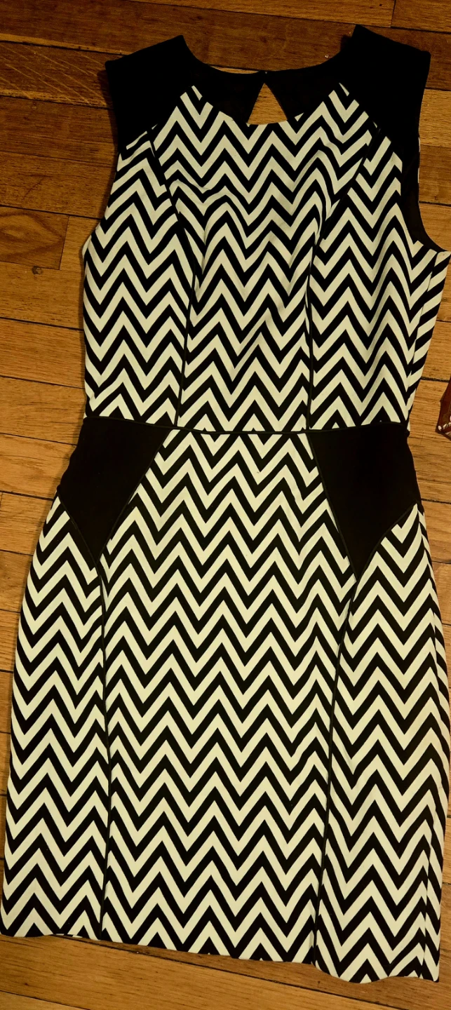 Black and White Chevron Sleeveless Dress