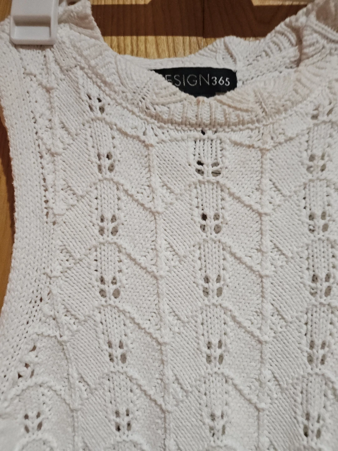 DESIGN365 White Knit Sleeveless Top - Size S - photo 3