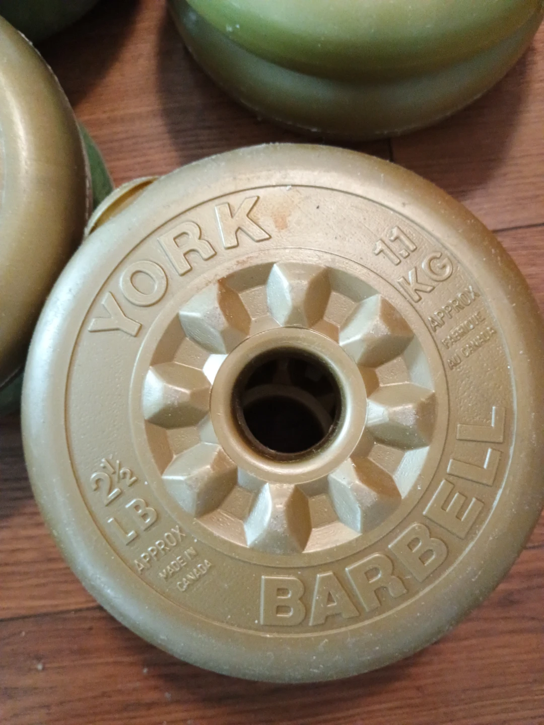 👍 10x2.5lbs York Barbell used Weight Plates (11 KG / 25 LB) - photo 2