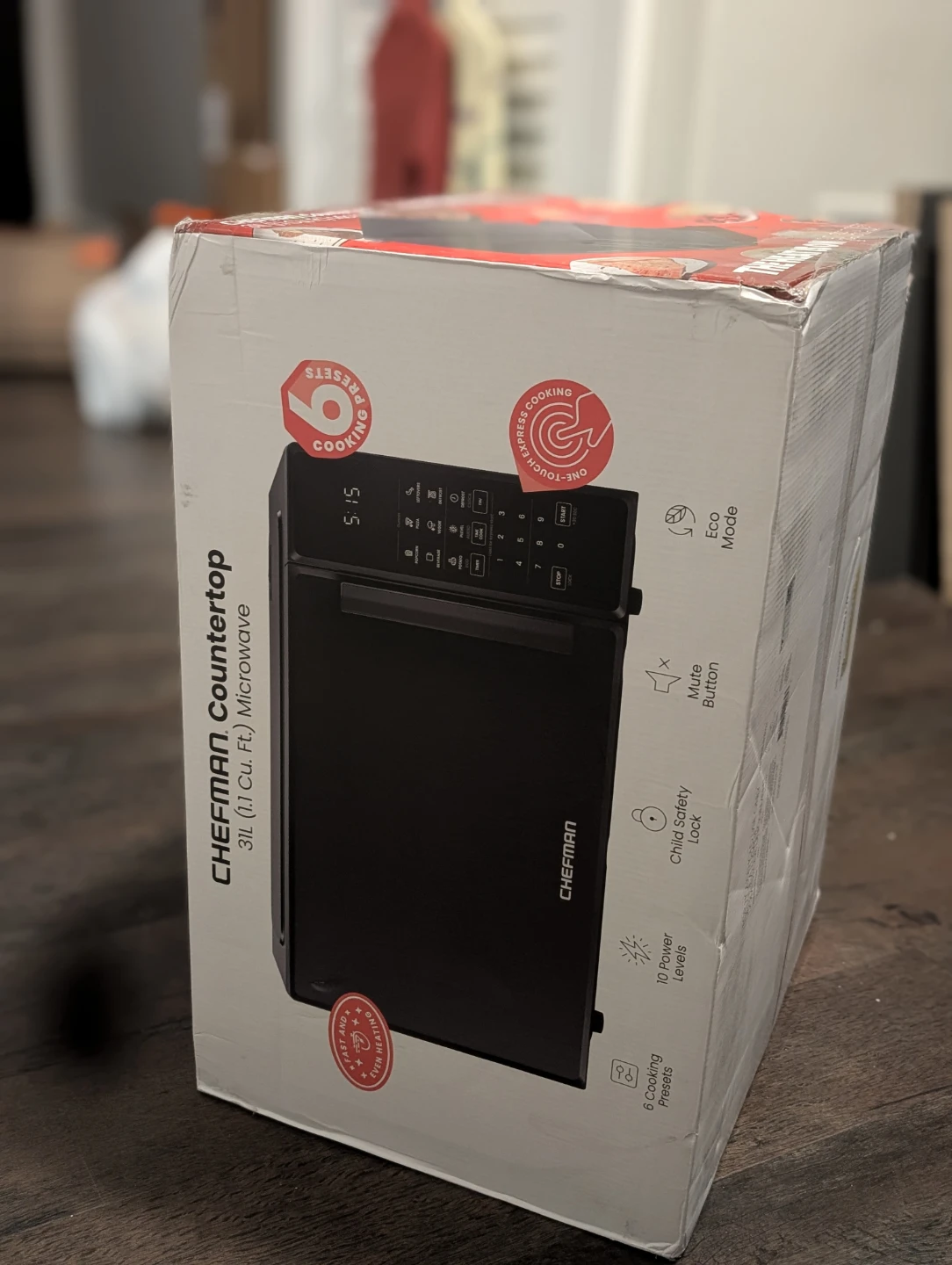 Chefman Countertop Microwave - photo 3