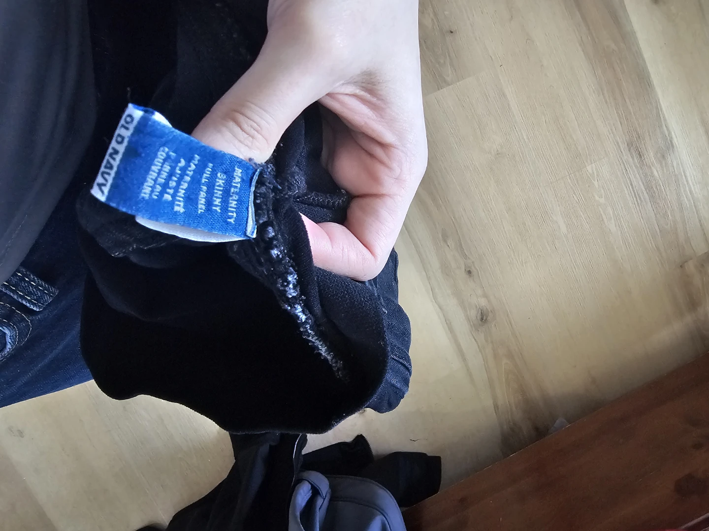 Old Navy Maternity Black Skinny Jeans - photo 2