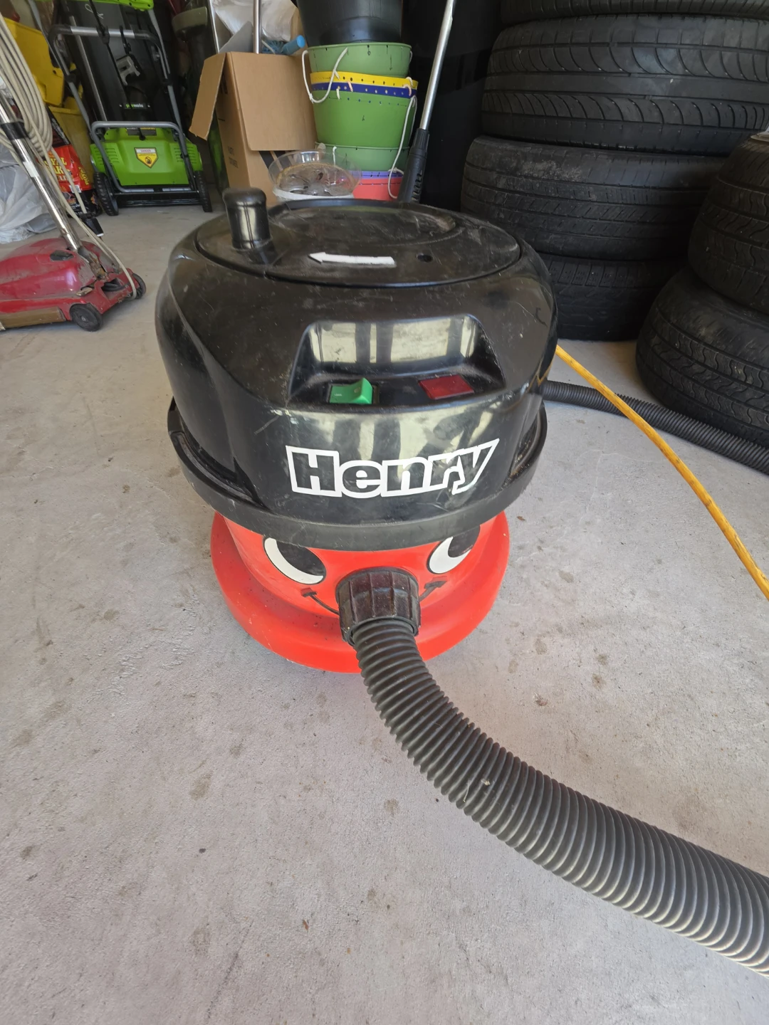 Numatic Henry Vacuum Cleaner