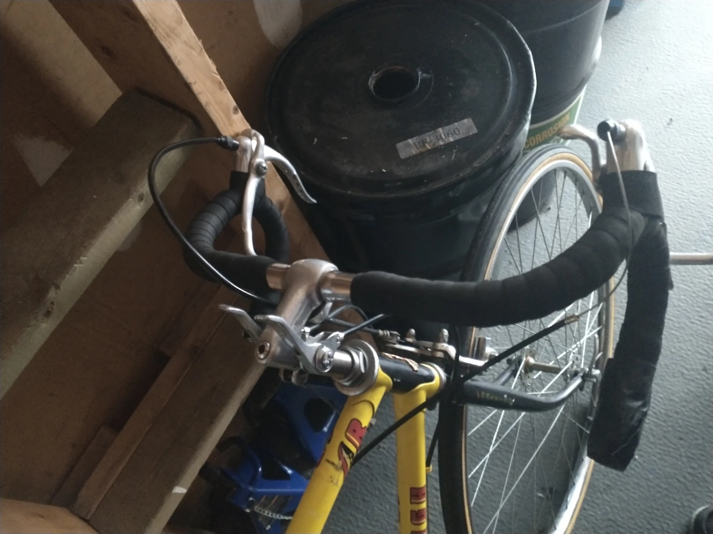 Raleigh Grand Prix Road Bike - Yellow - photo 2
