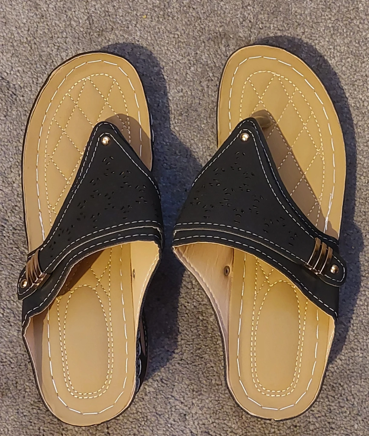 Women's Black Slip-on Sandals Size 41