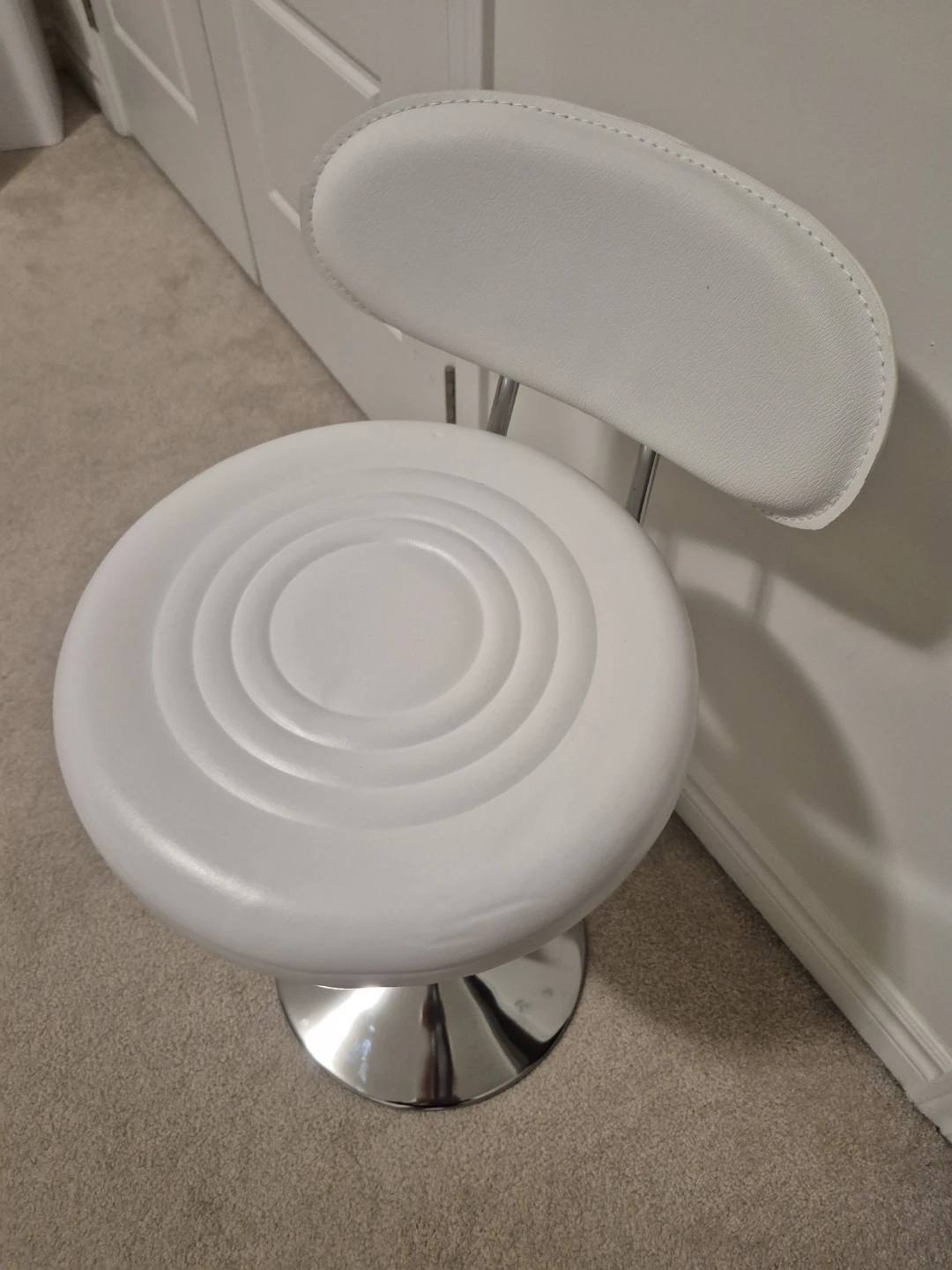FURWOO PU Leather Spa Stool with Backrest - photo 3