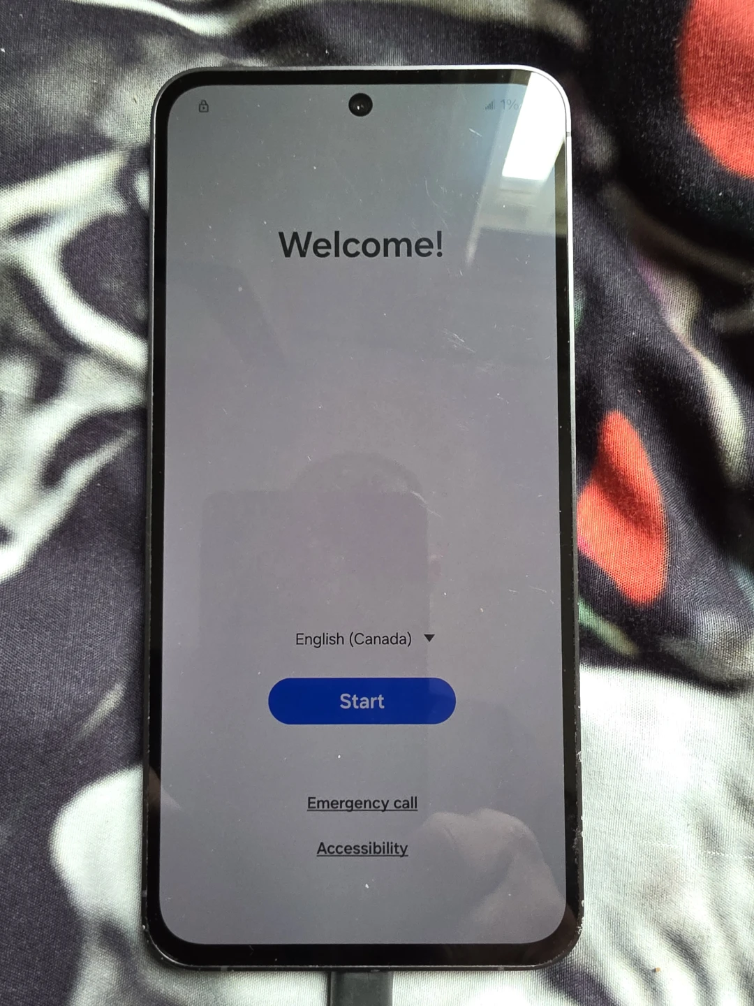 Samsung S24 Smartphone - photo 3