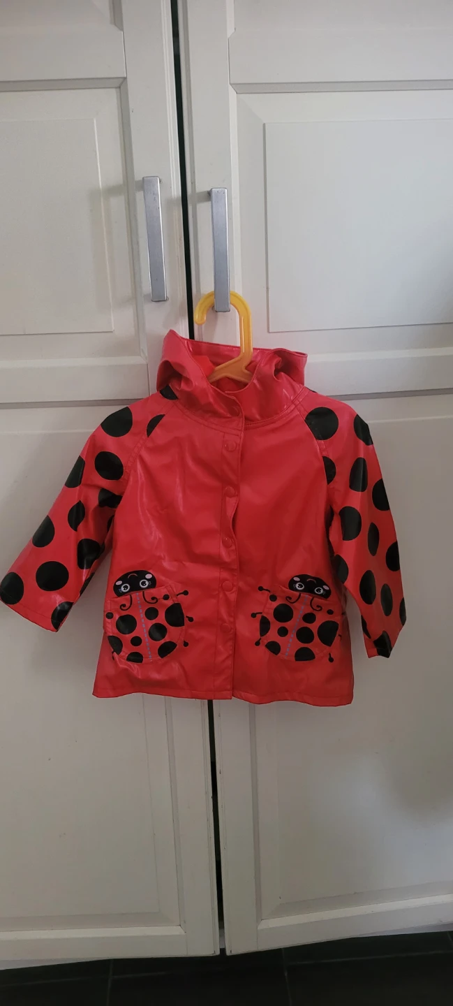 Kids Ladybug Raincoat and Pants Set $15 (2t) - photo 3