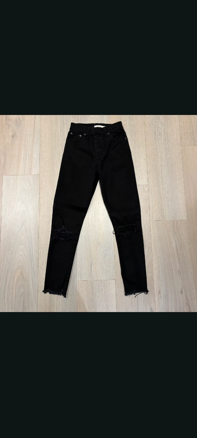 Levi's Black Ripped skinny Jeans - sz 24 - photo 4