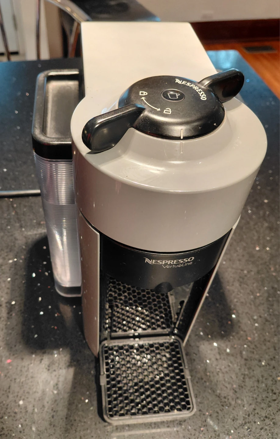Nespresso VertuoLine Coffee Machine - photo 3