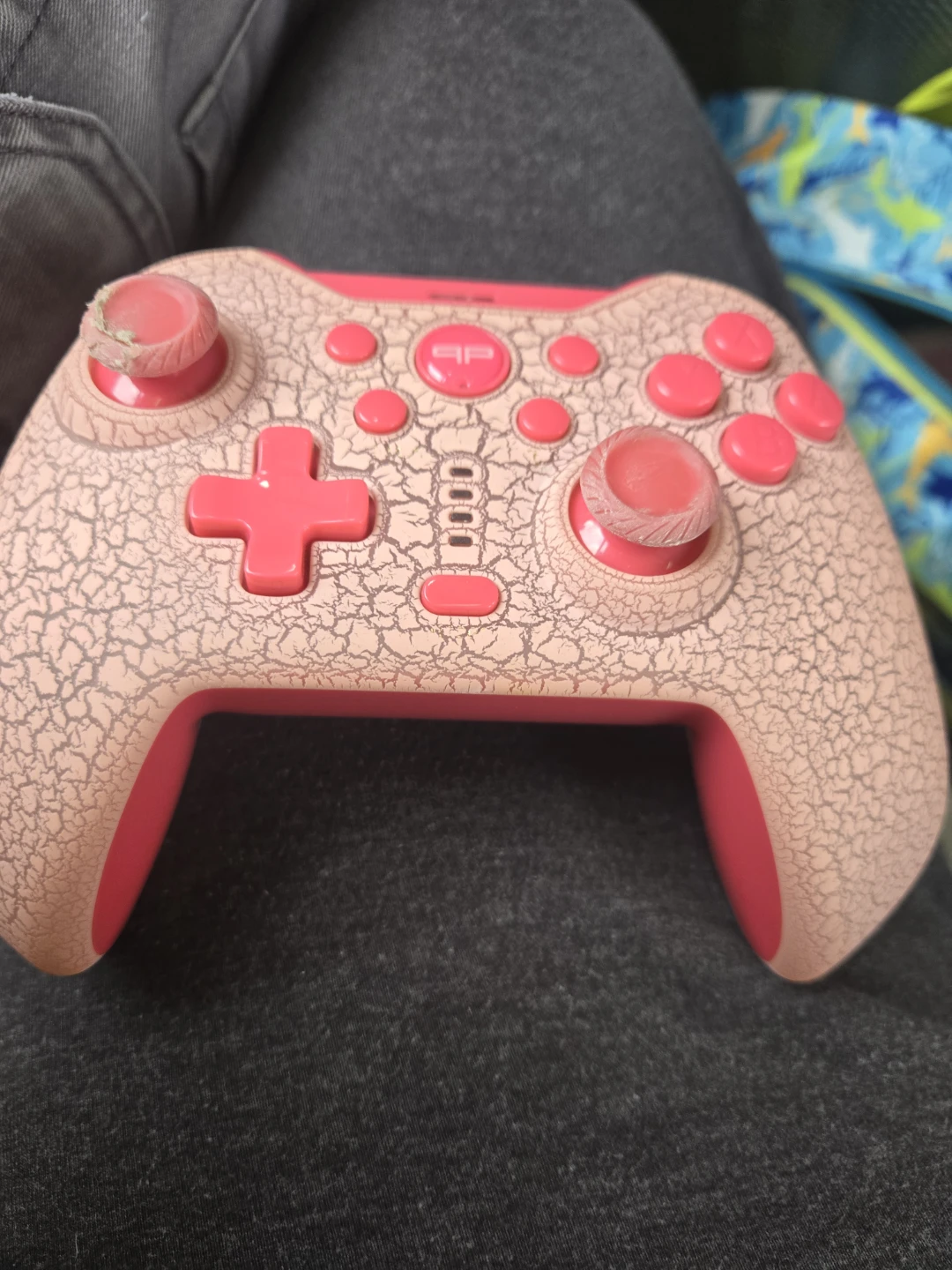 Pink Cracked Design Wireless Controller