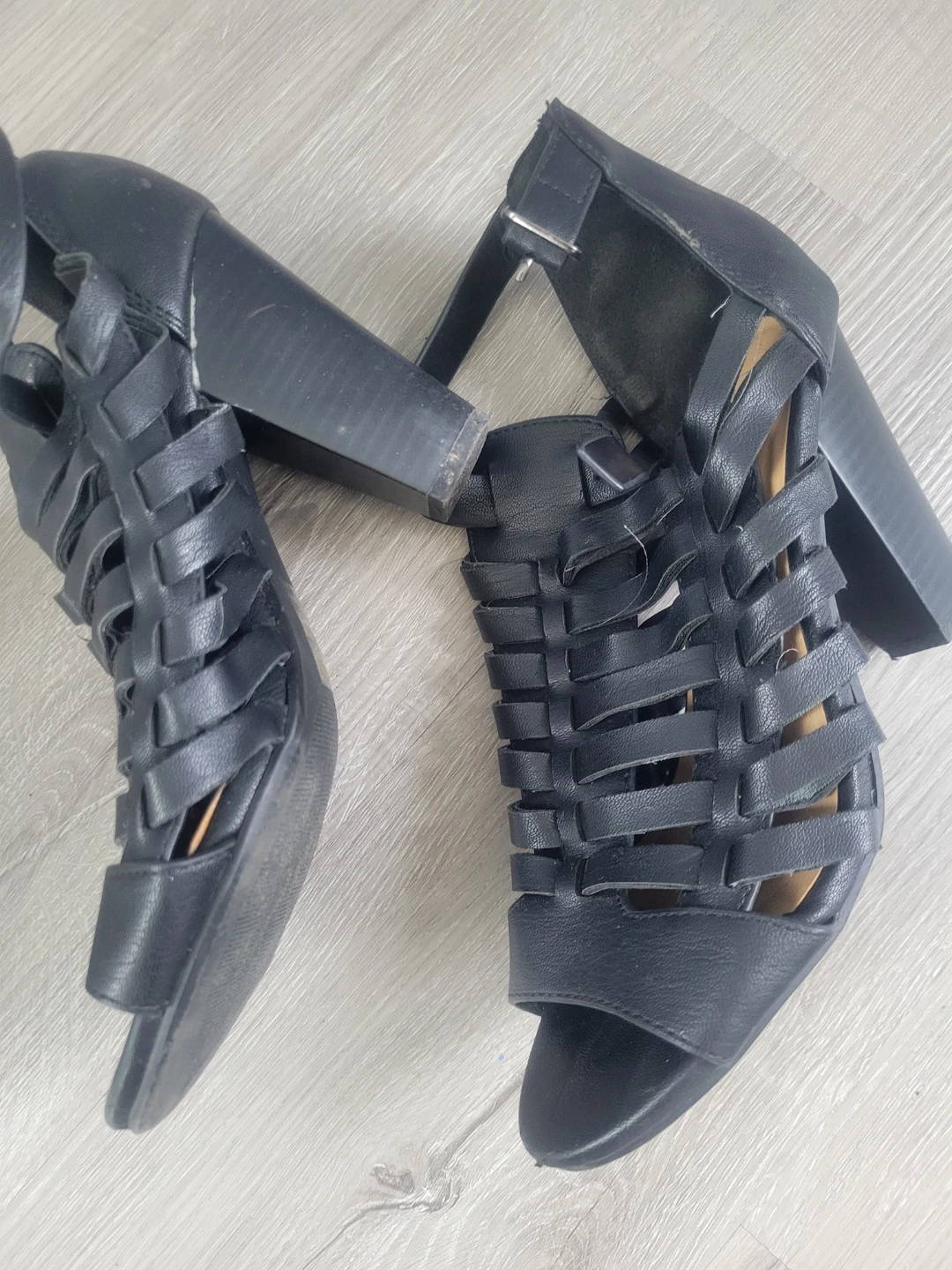 Black Woven Heel Sandals Size 6.5 - photo 3