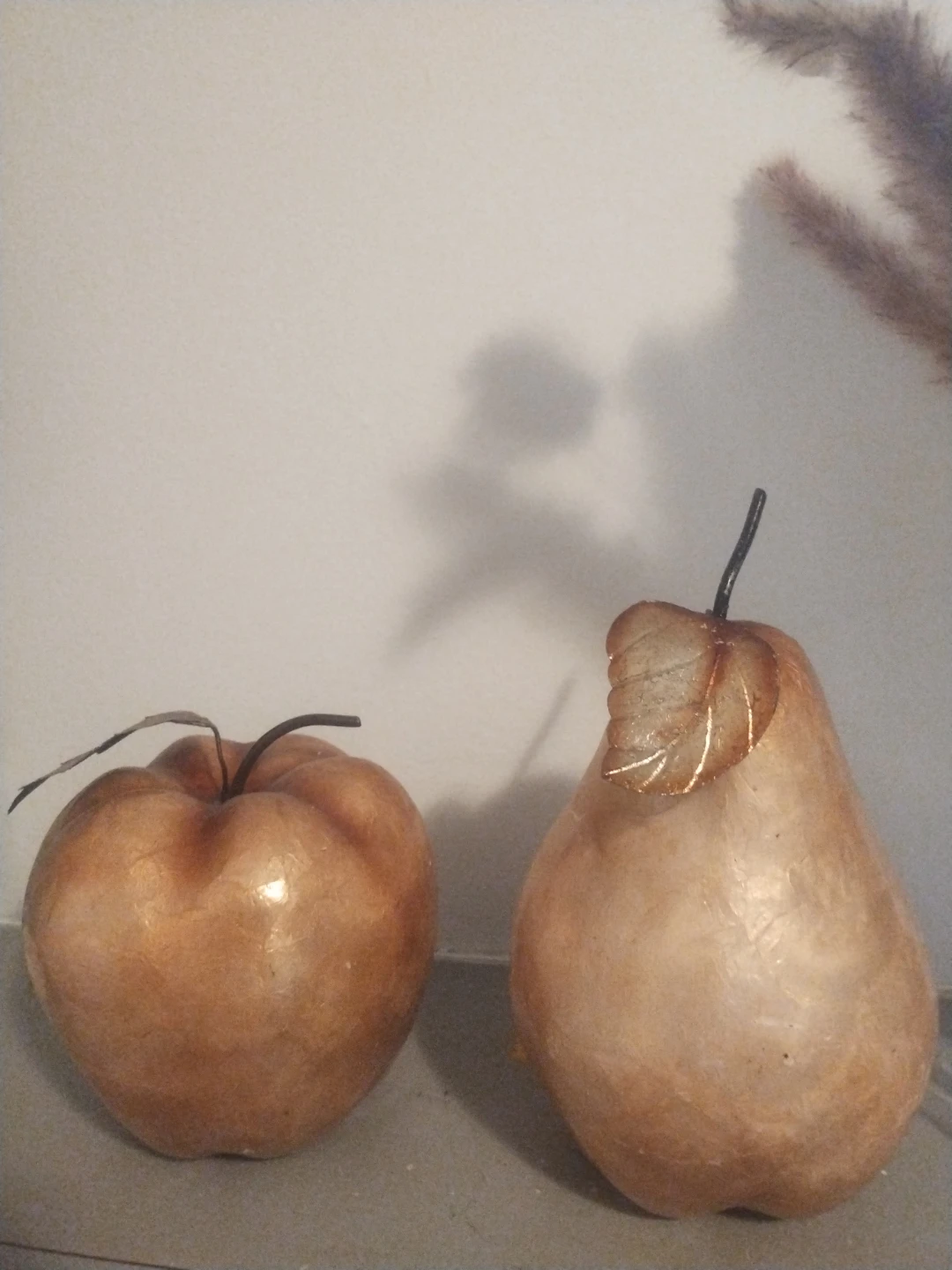 Decorative Apple and Pear Set