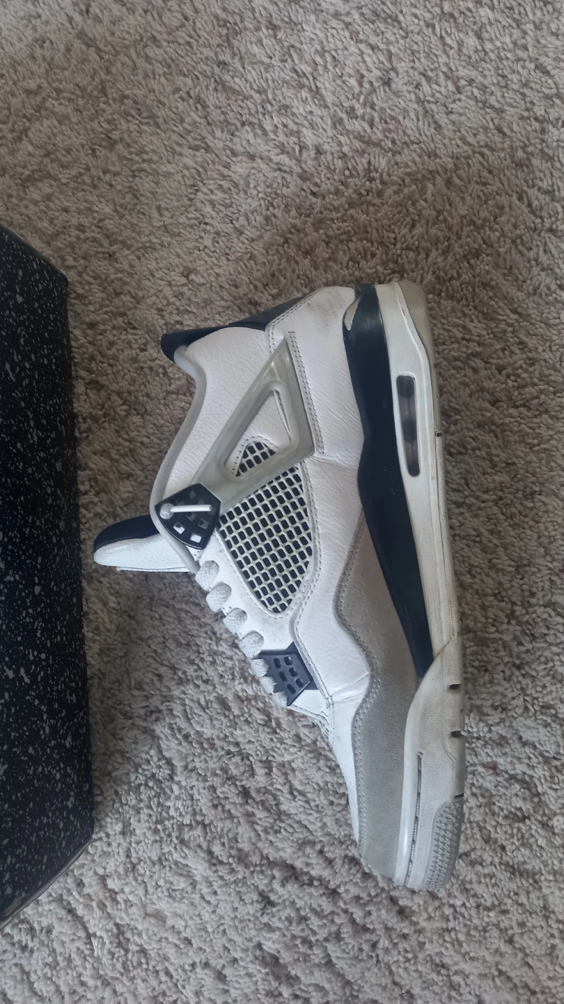 Black Air Jordan 4s (Size 10)  $100 - photo 5