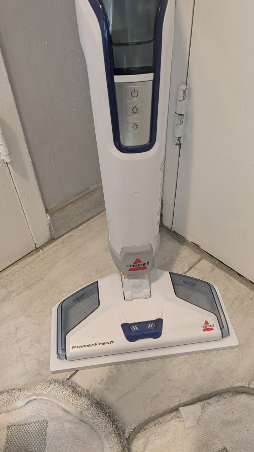 Bissell PowerFresh Deluxe Steam Mop - photo 3