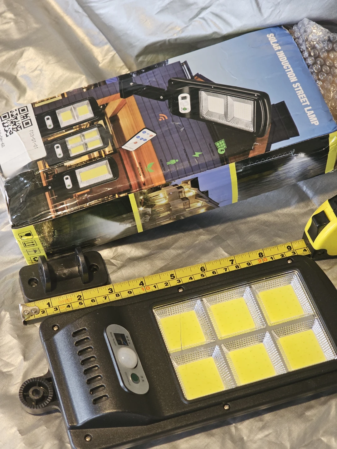 Solar Induction Street Lamp with Remote - photo 2