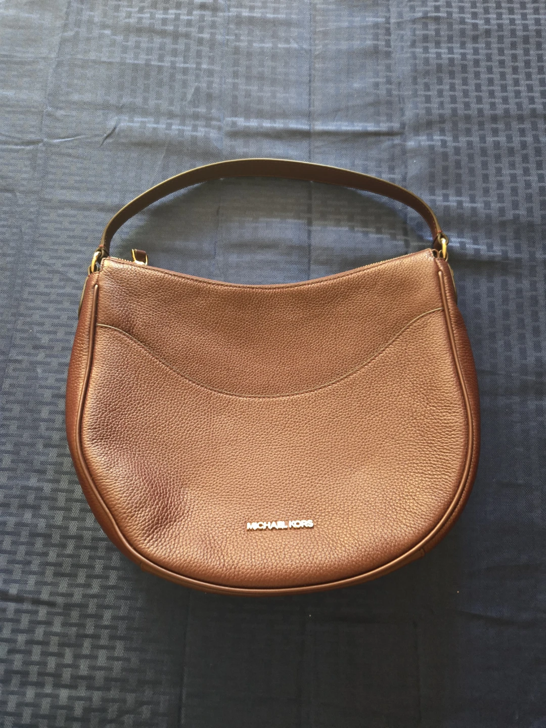 Michael Kors Leather Hobo Handbag - photo 2