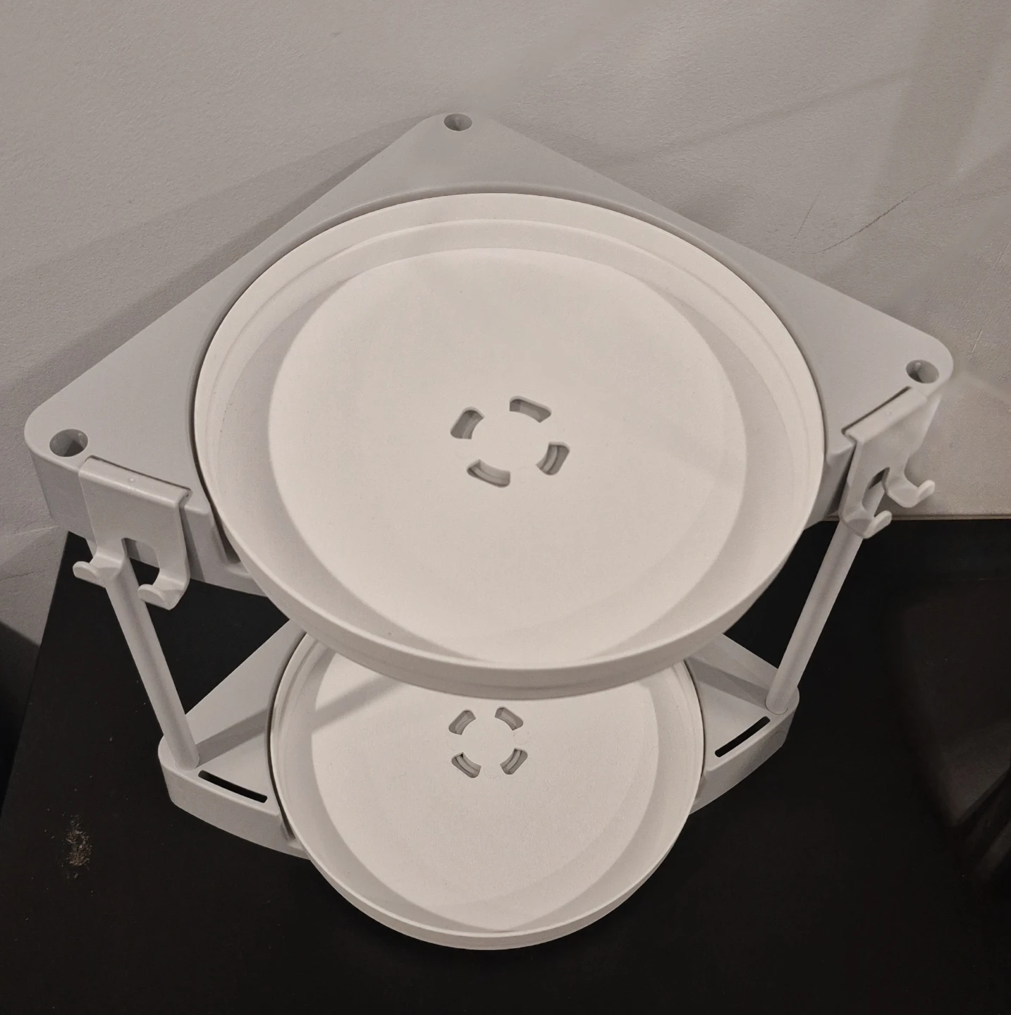 2 Tier Rotating Corner Countertop Shelf Organizer - photo 3