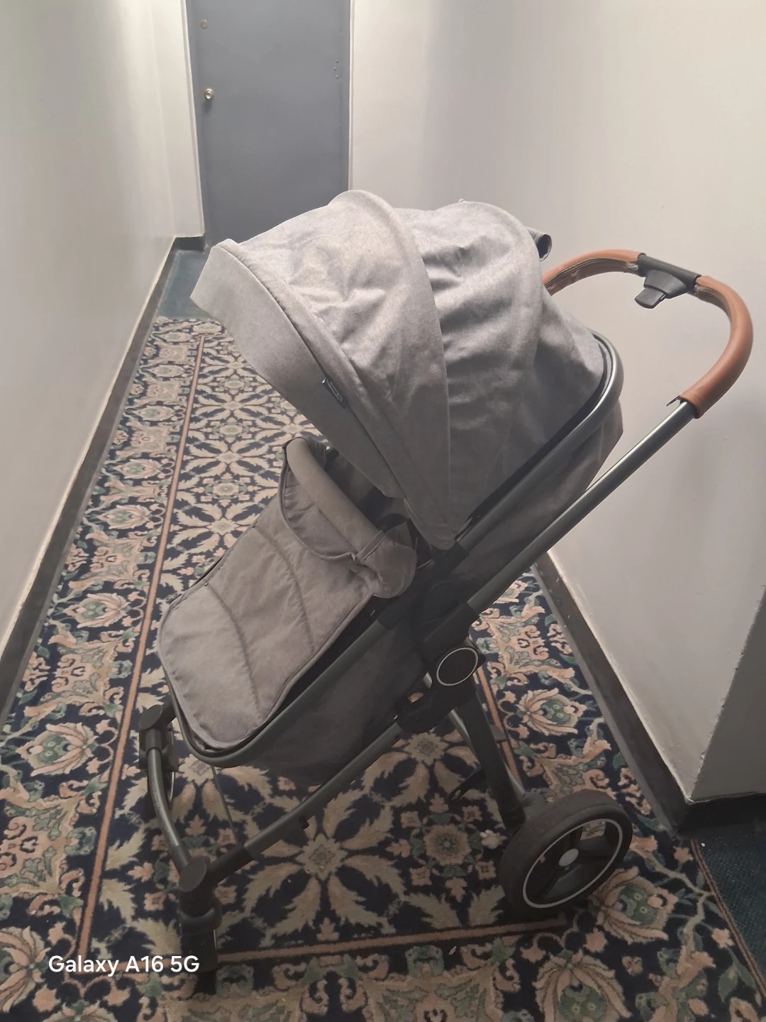 Grey Infant & Toddler Stroller - photo 4