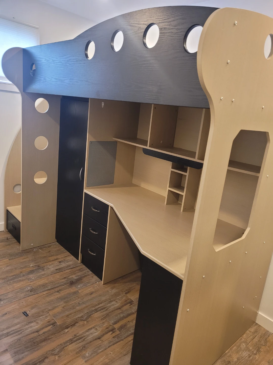 2 x loft beds