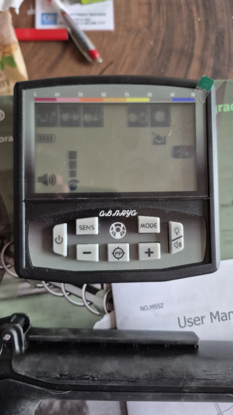 Metal Detector find lost jewelery, gold coins,works good - photo 4