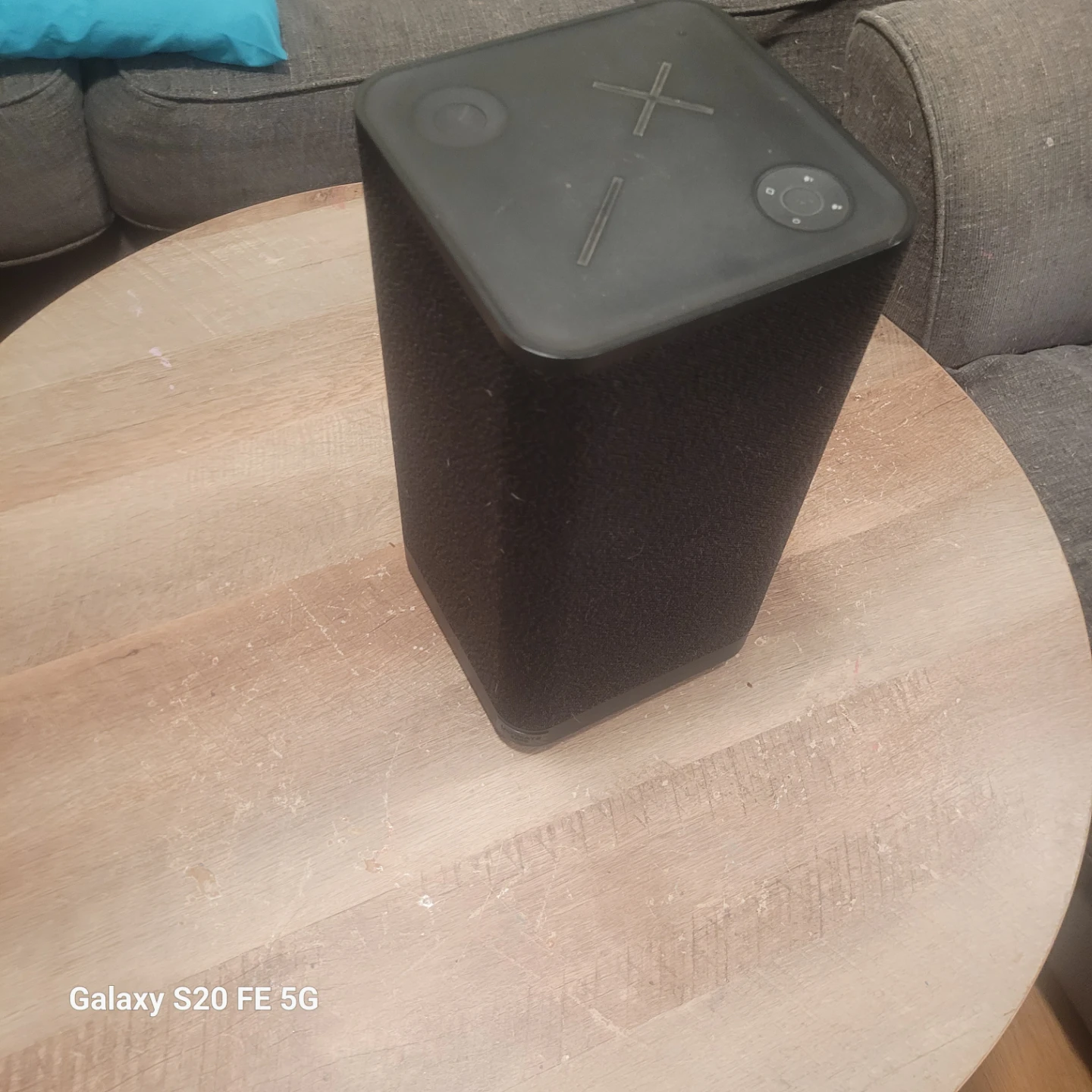 Ultimate Ears HYPERBOOM Portable Speaker - photo 4