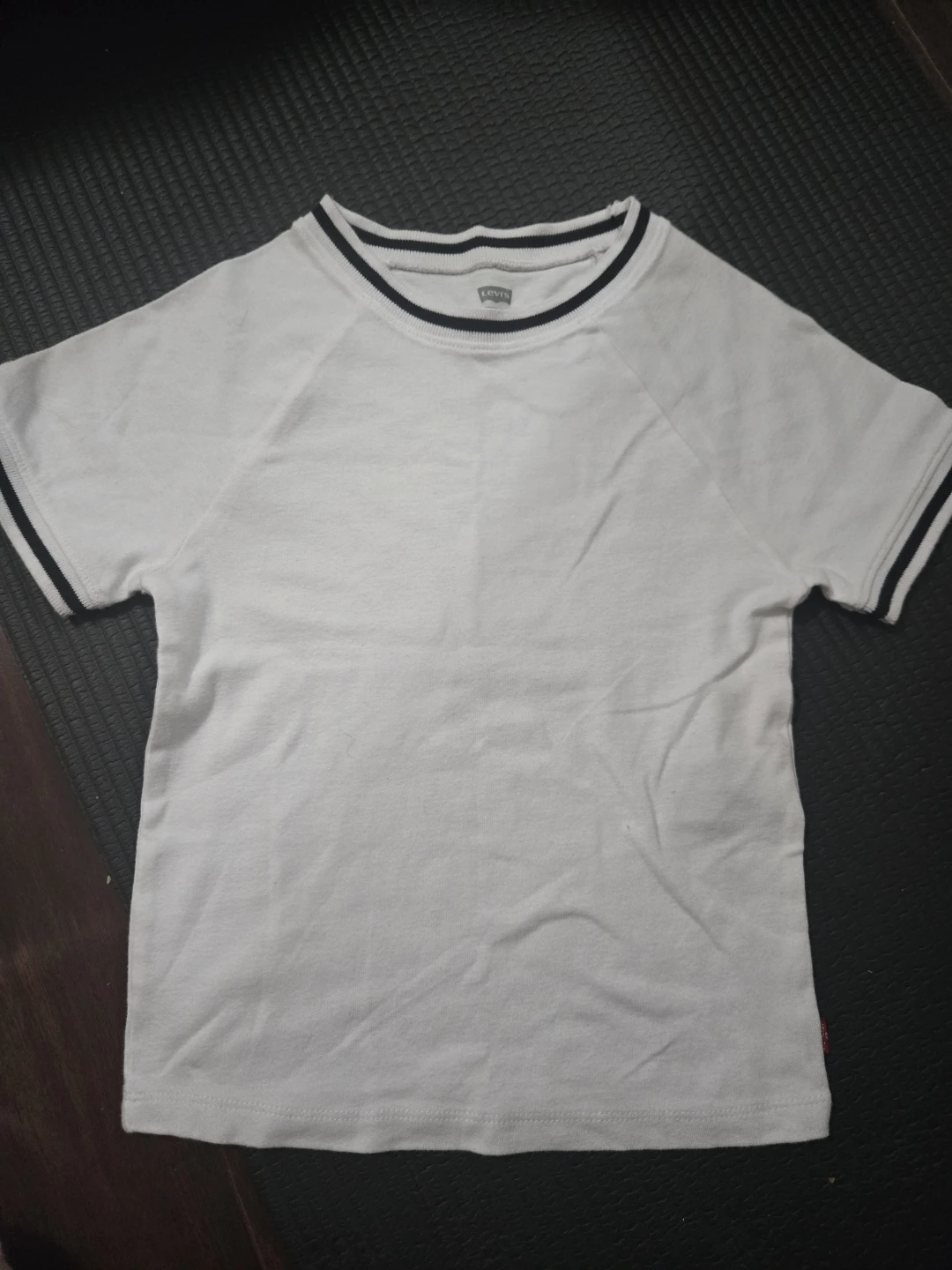 Levi's White T-Shirt with Black Trim - XS