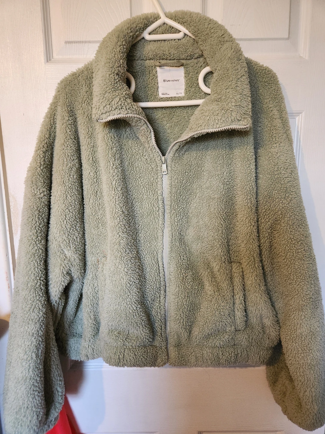 Blunotes jacket