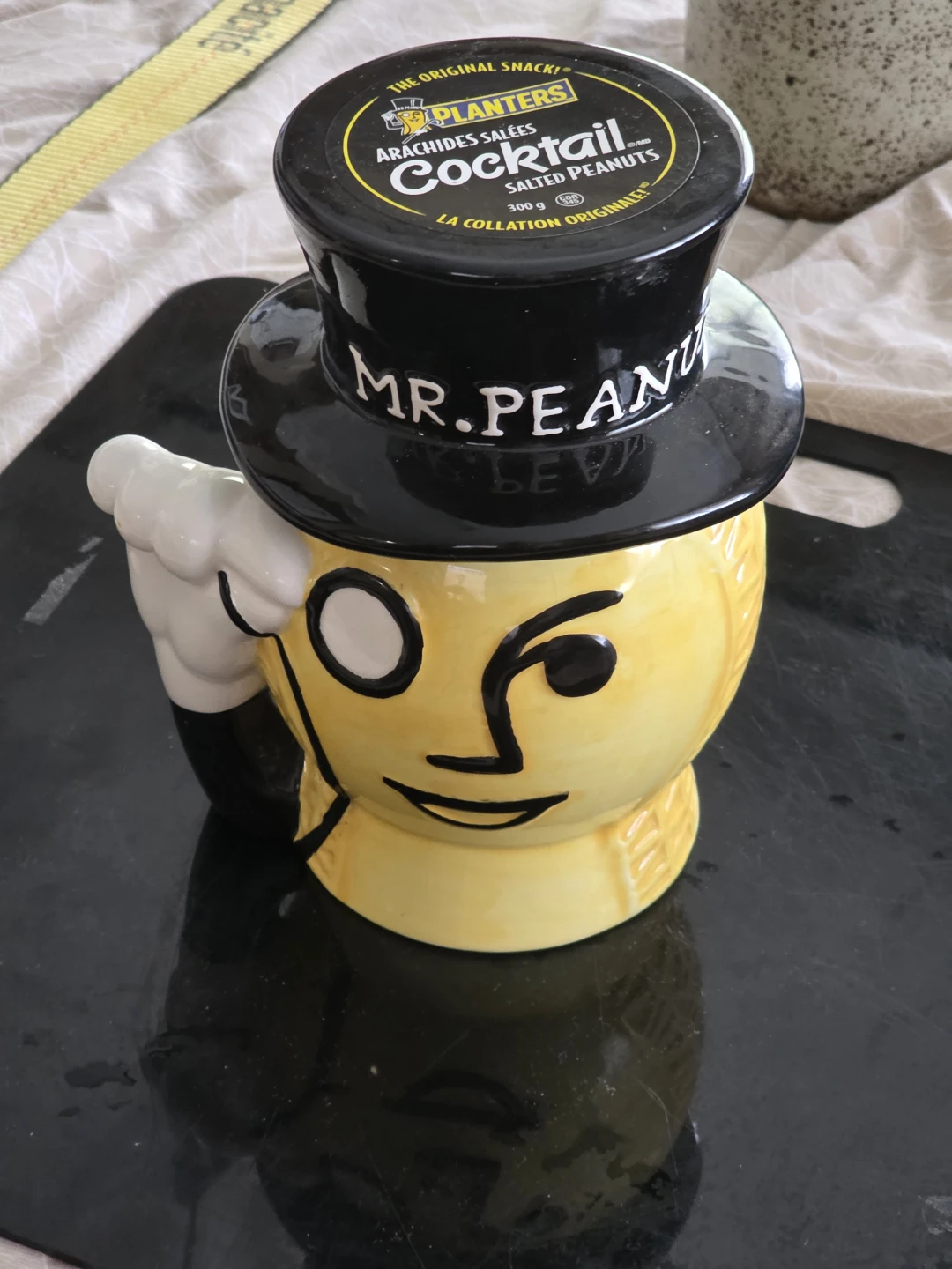 🌱  Planters Mr. Peanut Cocktail Salted Peanuts Jar